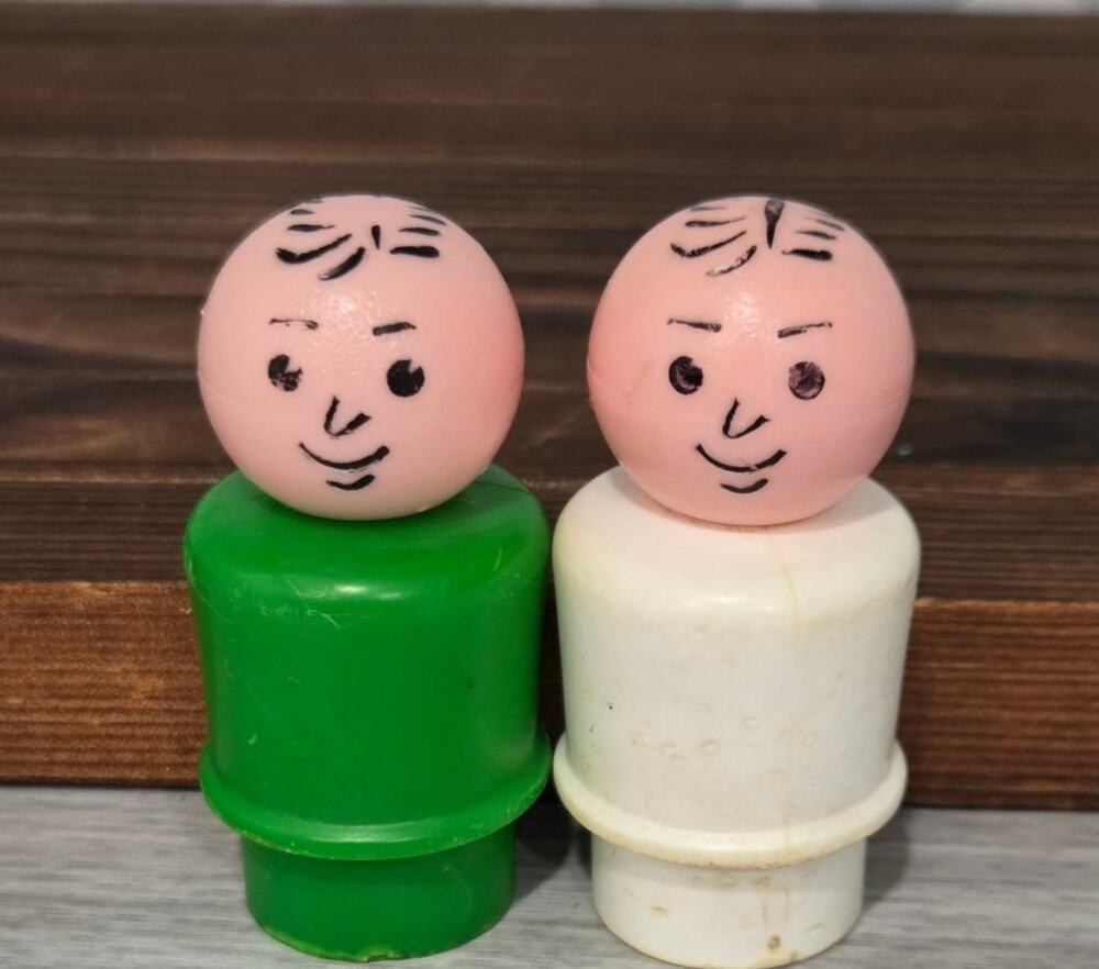 Vintage Fisher-Price Little People Dad & Doctor Figures Lot Green White Bodies